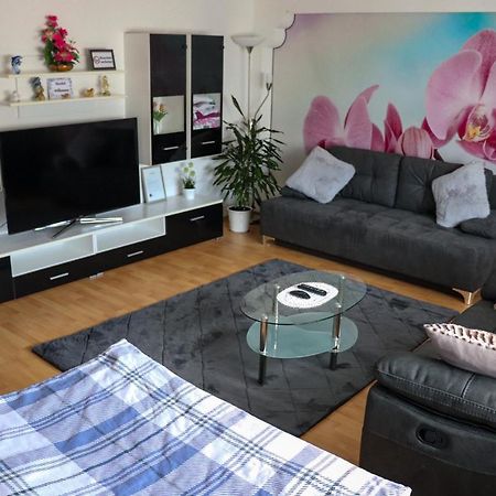 Ferien- Und Monteurwohnung Julia Mörlenbach Eksteriør billede